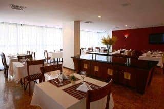 Slaviero Suites Curitiba