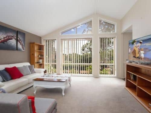 Serenity', 7 Mulloway Place - Peaceful house with air con Netflix & WIFI Serenity', 7 Mulloway Place - Peaceful house with air con Netflix & WIFI