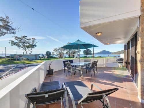 2 'Fleetwood', 63 Shoal Bay Road - spectacular views