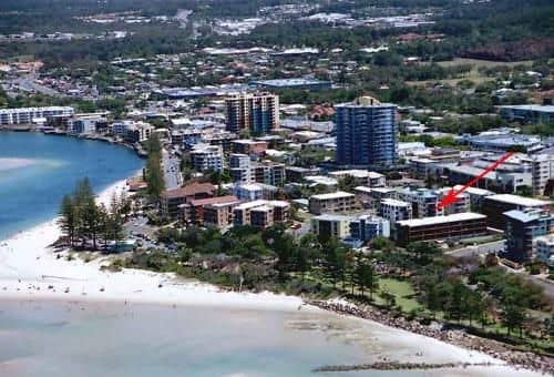 Jade Waters U4/ Latona Ave Jade Waters U4/ Latona Ave