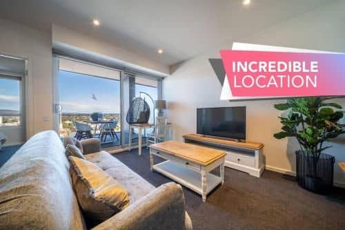 Divinity on Morphett - In the heart of the CBD - Free Wifi - Nespresso - Netflix Divinity on Morphett - In the heart of the CBD - Free Wifi - Nespresso - Netflix