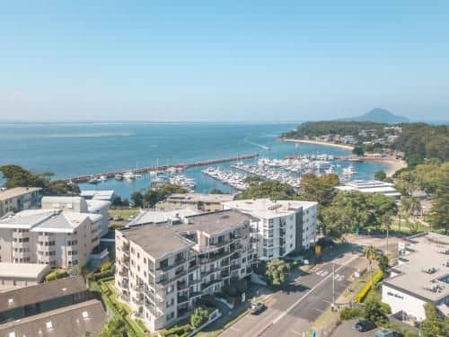 15 Dolphin Cove, 2 - 6 Government Rd - Stunning Penthouse with views, lift & Ducted Air Conditioning 15 Dolphin Cove, 2 - 6 Government Rd - Stunning Penthouse with views, lift & Ducted Air Conditioning