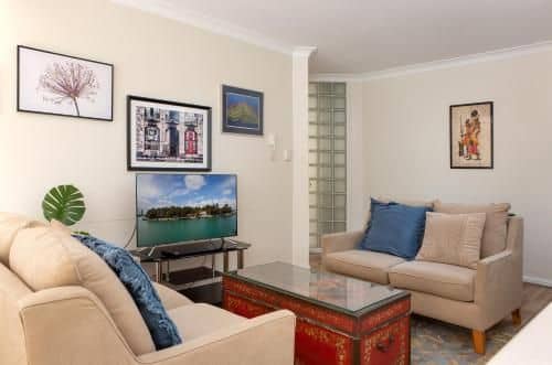 Cosy Family Apartment with Parking and Balconies
