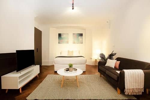 Cosy Studio Near Trains, Restaurants, Bars and Parks