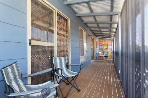 Surf and Sunsets, Beach Holiday Home Mandurah