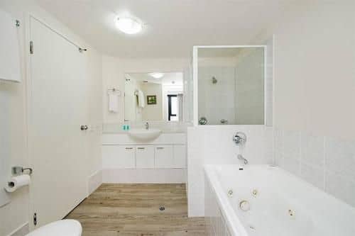 Beachside Neptune Resort Apt Upgraded! Beachside Neptune Resort Apt Upgraded!
