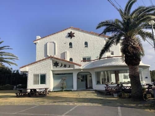 Amante Pension
