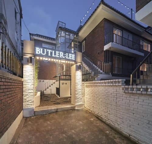 BUTLER:LEE PAULBAEK
