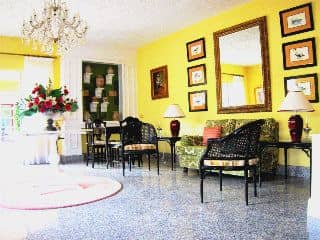 Don Candido Hotel