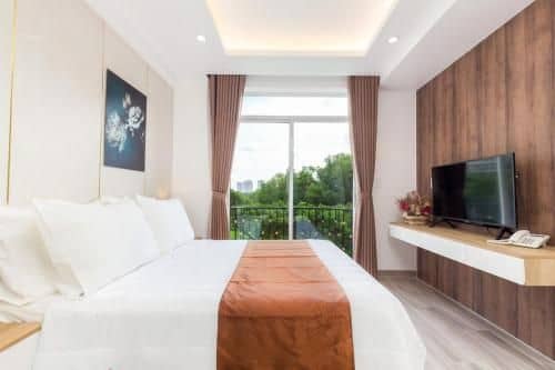 Saki Aparthotel