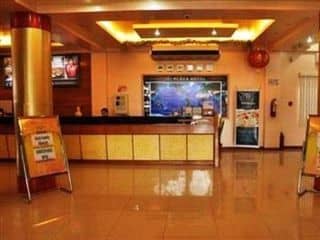 A & A Plaza Hotel