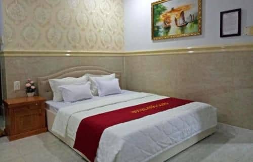 Duc Long Hotel
