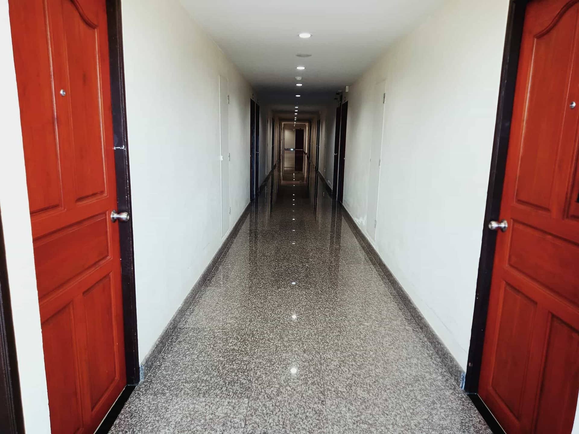 Jingjo Hotel Pathio