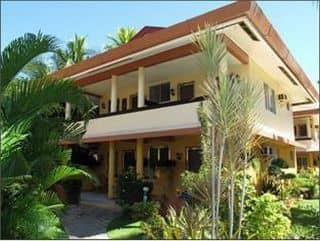 Lost Horizon Beach Dive Resort