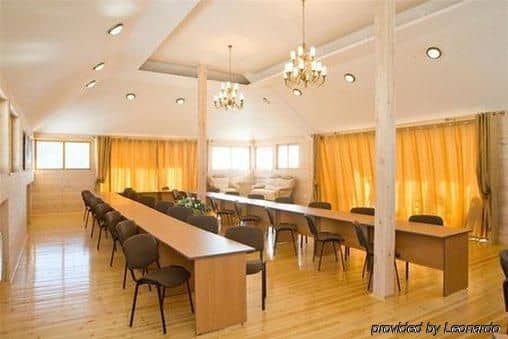 Krestovaya Pad Krestovaya Pad