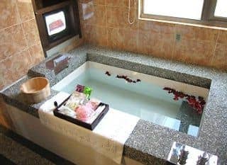 Lview Hotel