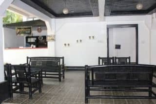 Mayflower Hotel