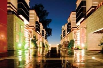 One To One Hotel - The Village