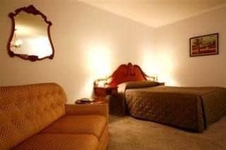 BEST WESTERN Golden Grain Mtr Inn BEST WESTERN Golden Grain Mtr Inn