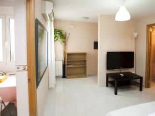 4A Olmo Apartments
