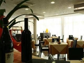 Record Hotel