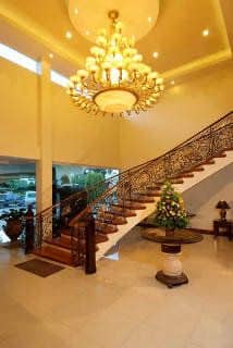 Alona Kew White Beach Resort