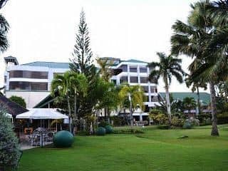 The Ritz Hotel at Garden Oases