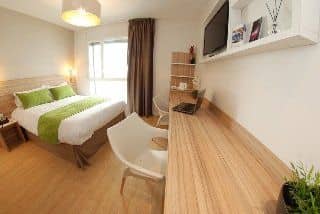 Quality Suites Lyon 7 lodge