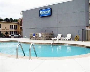 Rodeway Inn & Suites