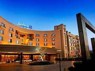 Radisson Blu Plaza Delhi Airport Radisson Blu Plaza Delhi Airport