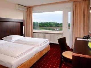 Leonardo Hotel Frankfurt Airport Leonardo Hotel Frankfurt Airport