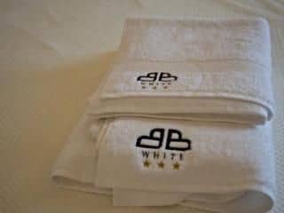 B&B White B&B White