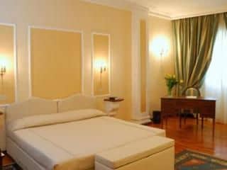 Hotel City