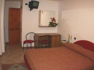 Max Albergo Meuble Max Albergo Meuble