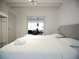 Bocinq Canal Residence