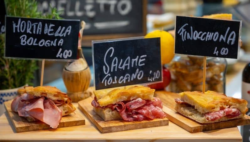 Bologna private foodie walking tour