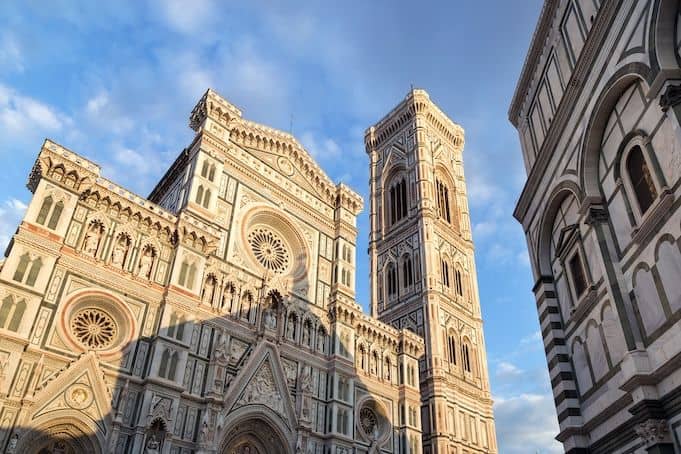 Uffizi ticket entrance and open bus tour of Florence