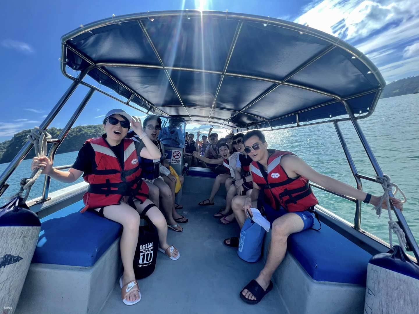 [Limited 20% OFF] 5-in-1 Langkawi Island Hopping Shared Tour with Fun Fishing & BBQ Lunch | Malaysia ทริปเที่ยว และเดย์ทริป