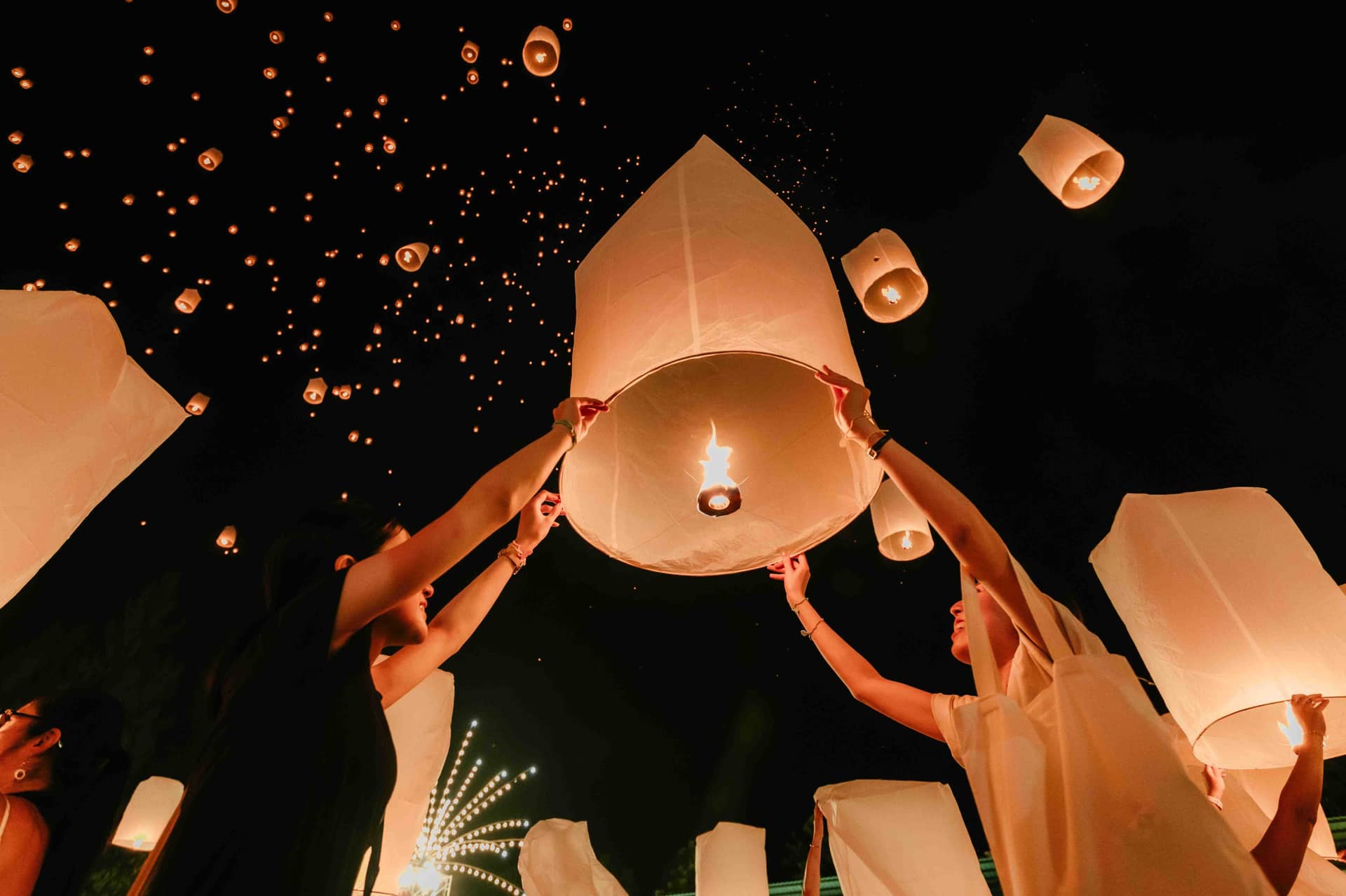 Yee Peng Lanna Sky Lantern Festival 2026 (Inc. Transfer & Dinner) by Ranvel Tour Trips and Day Trips