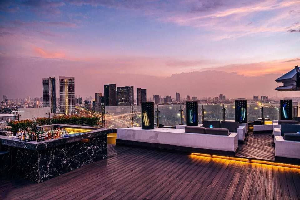 Blue Sky Rooftop Bar & Dining at Centara Grand at Central Plaza Ladprao Bangkok