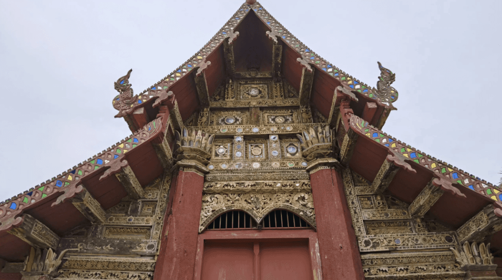 Chiang Mai Old Temples Tour (Guide & Transfer from Chiang Mai) Trips and Day Trips