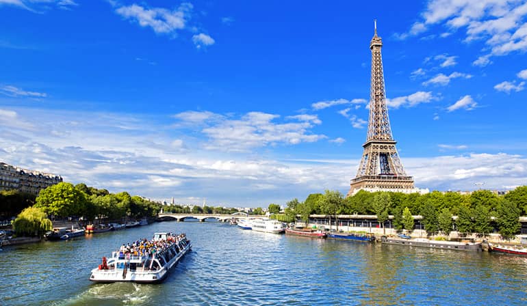 ทัวร์ฝรั่งเศส ปารีส ล่องเรือบาโตมูช เข้าชมพระราชวังแวร์ซายน์