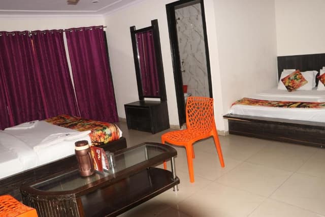 Basic Triple Room