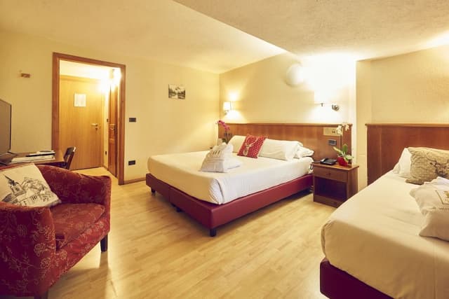 Triple Room