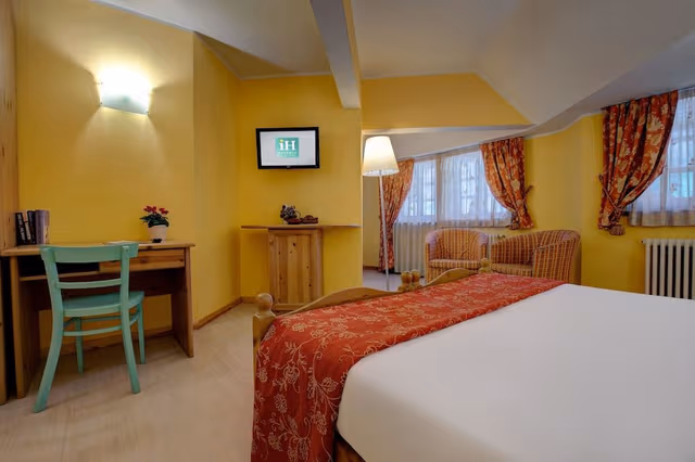 Triple Room