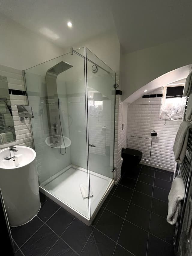 Chambre Double Familiale dans les Dépendances