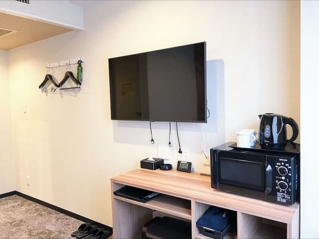 Single Room, Smoking (Dog Friendly)