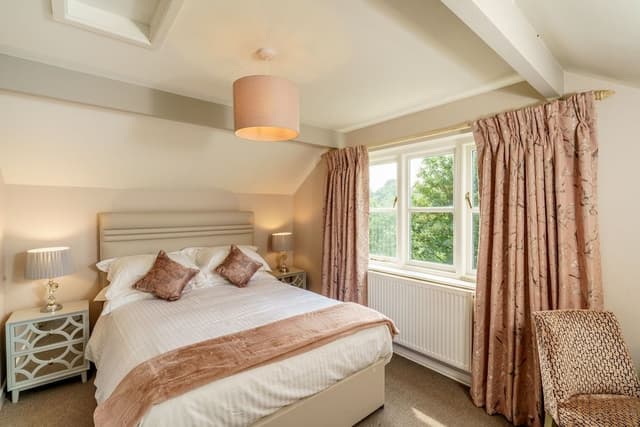 Luxury Cottage, 3 Bedrooms, Non Smoking, Garden View