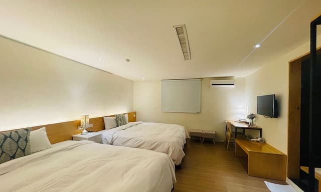 Design Triple Room
