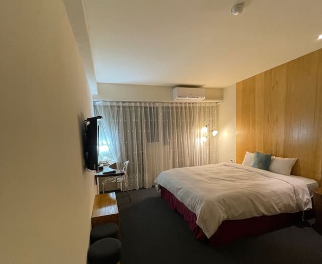Design Double Room, 1 King Bed